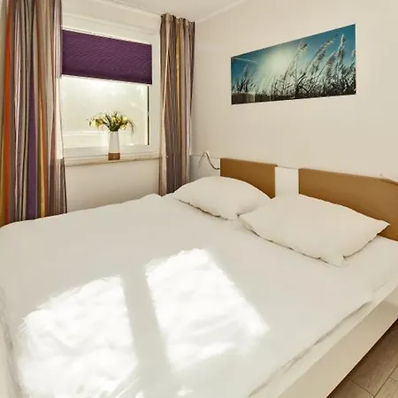 Dünendomizil - Strandnah Apartment